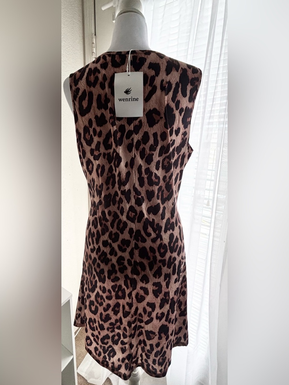 Wenrine Brown Leopard Print Sleeveless Mini Dress -New